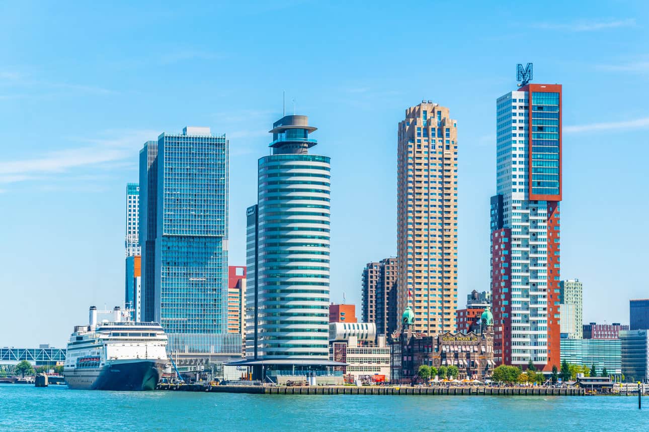 The 12 tallest buildings in Rotterdam The 10 tallest buildings in Rotterdam