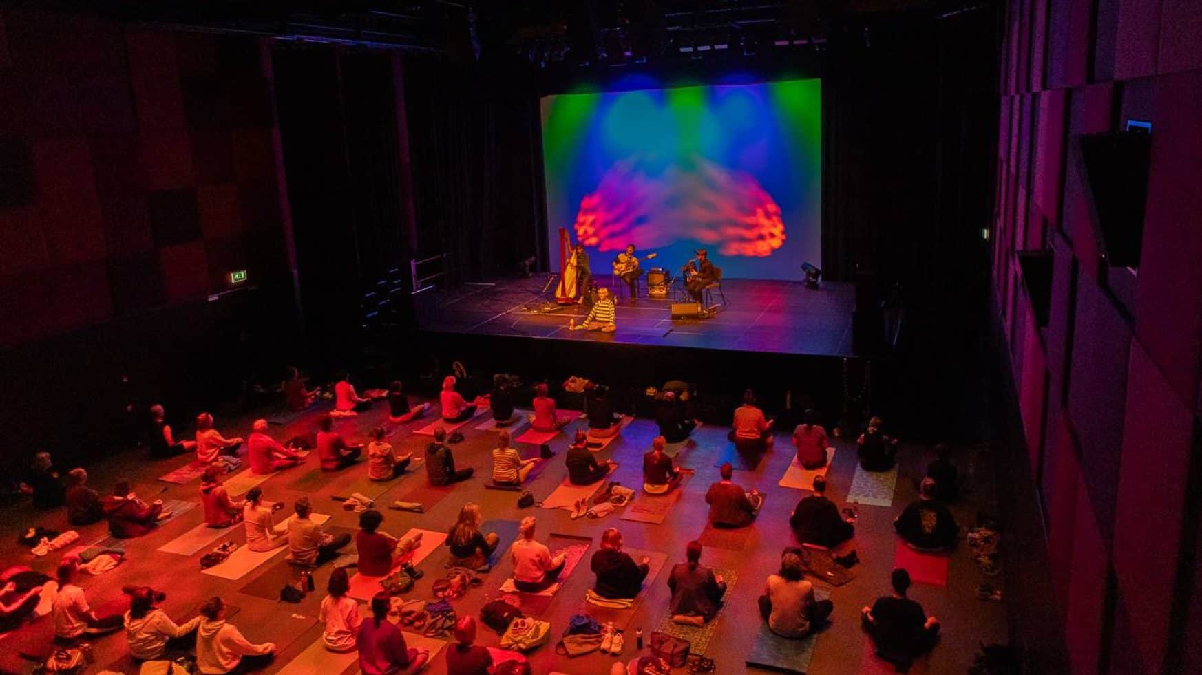 Jazz Yoga: Autumn edition at LantarenVenster Jazz Yoga Rotterdam at LantarenVenster combines a 90-minute yoga session with live Codarts jazz, led by Suzanne Kipping in zaal 1 on the Kop van Zuid.