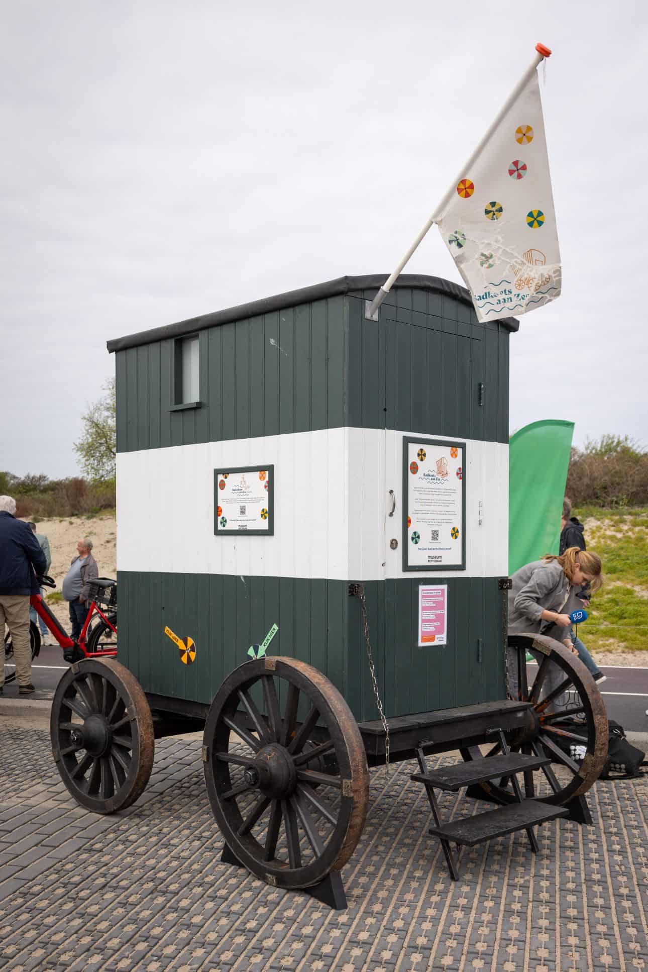 Rotterdam aan Zee brings beach history to Coolhaven Museum Rotterdam explores Hoek van Holland beach culture in the free Rotterdam aan Zee pop-up at Coolhaven from 1 July to 31 August.