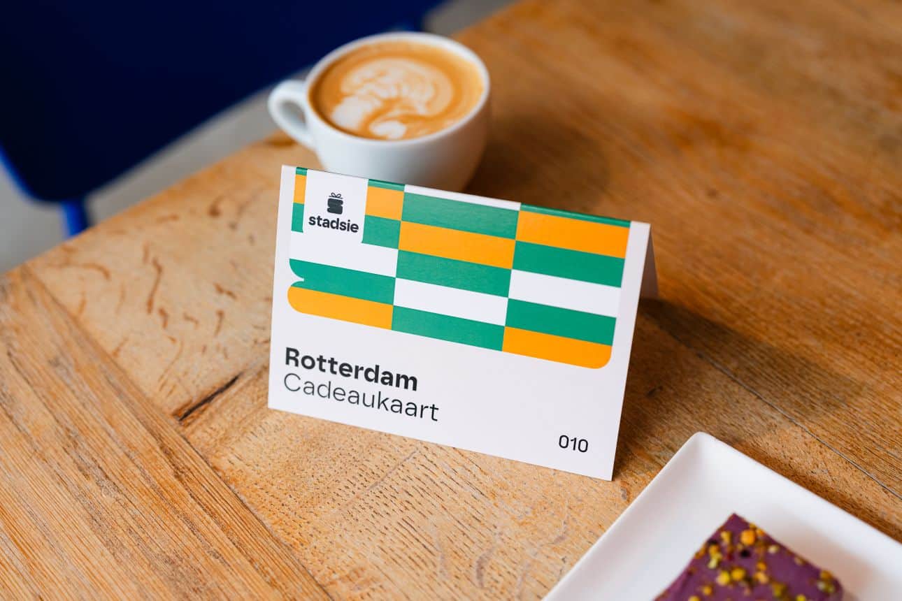 New Rotterdam gift card can be spent at more than 80 businesses The Rotterdam Cadeaukaart can be spent at more than 80 local shops, cafés and restaurants, with values from €10 to €150 and no commission for businesses.