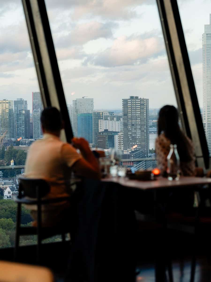 New autumn menu arrives at Brasserie Euromast Brasserie Euromast launches its autumn and winter menu with venison, seafood, vegetarian dishes, seasonal desserts and lunch options 96 metres above Rotterdam.