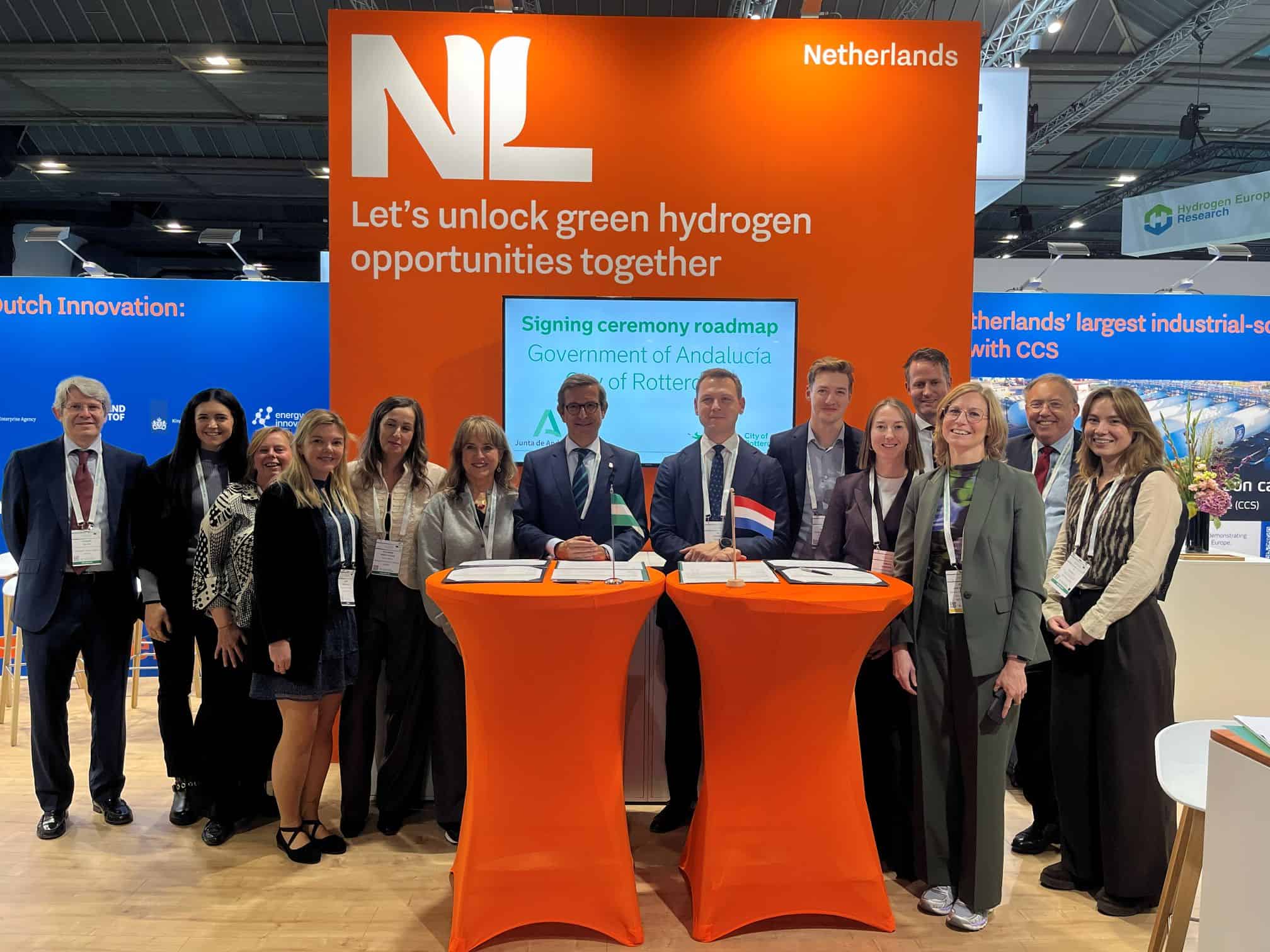 Rotterdam and Andalusia sign new green hydrogen roadmap through 2029 Rotterdam and Andalusia sign a green hydrogen roadmap through 2029, linking Spanish production plans with Rotterdam's port and industrial network.